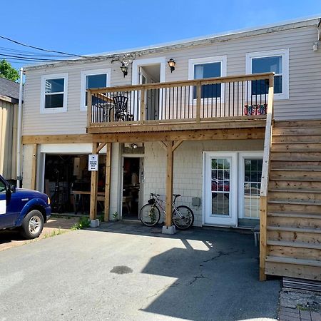 Vibrant And Funky Retreat On Fern Lane, Unit 1 Apartment Halifax Exterior photo